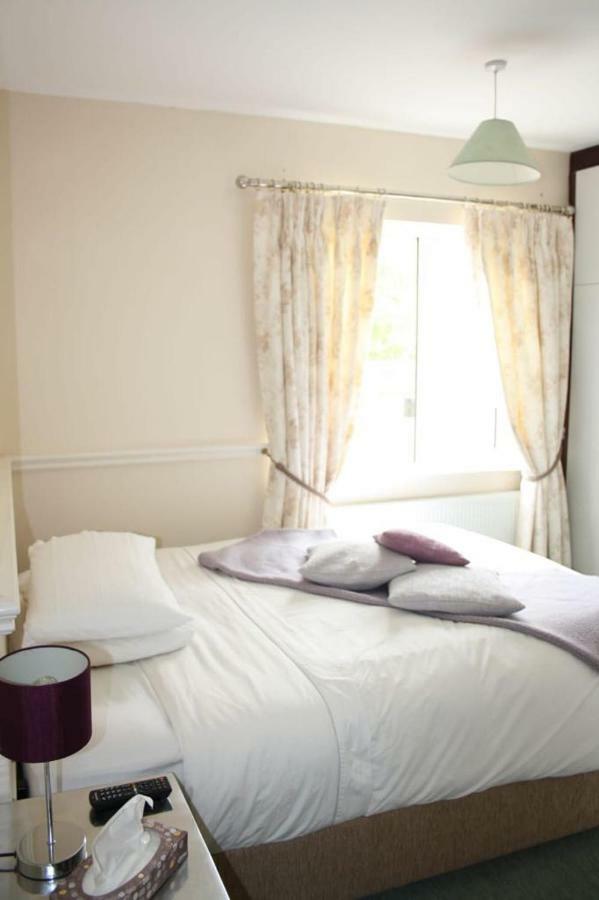 Dalton House Hotel Abbeyfeale Ngoại thất bức ảnh